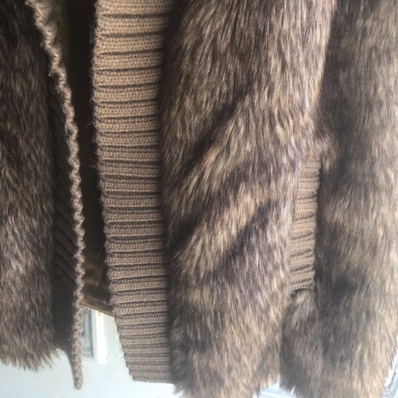 COPY - Bacci faux fur vest - Picture 4 of 4